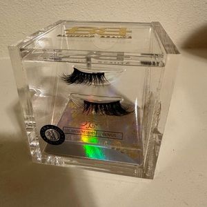Blinking Beauté Lashes